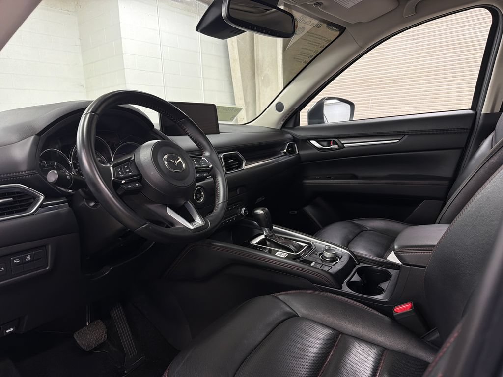 Used 2024 MAZDA CX-5 Carbon Edition AWD/4WD image 6