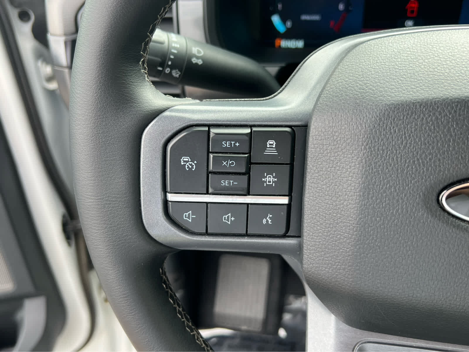 Certified 2025 Ford F150 Lariat AWD/4WD image 34