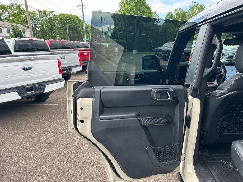 Certified 2025 Ford Bronco Badlands AWD/4WD image 15