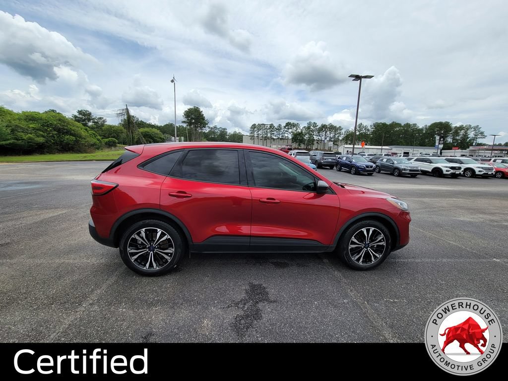 Certified 2022 Ford Escape SE w/ SE Sport Appearance Package FWD image 7