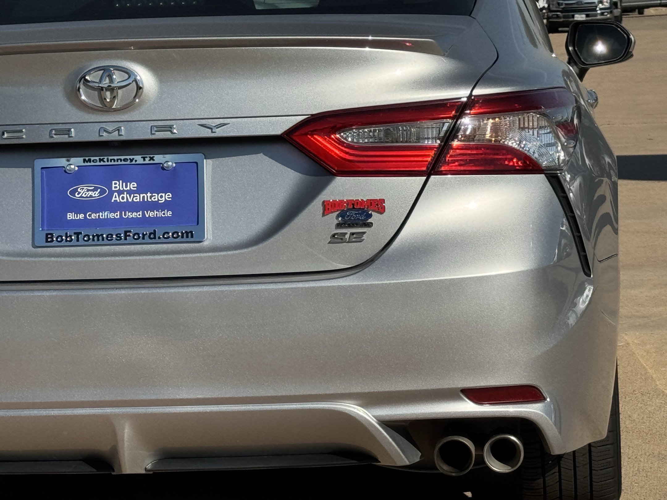 Used 2018 Toyota Camry SE FWD image 7