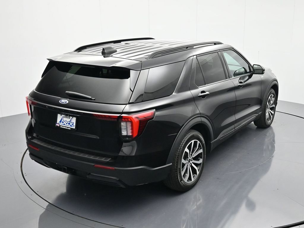 Certified 2025 Ford Explorer ST-Line w/ Premium Package RWD image 33