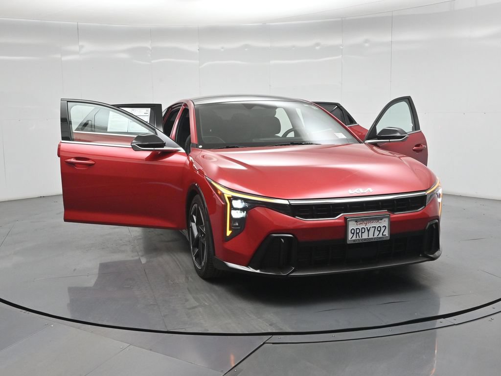 Used 2025 Kia K4 GT-Line w/ GT-Line Sunroof Package FWD image 30