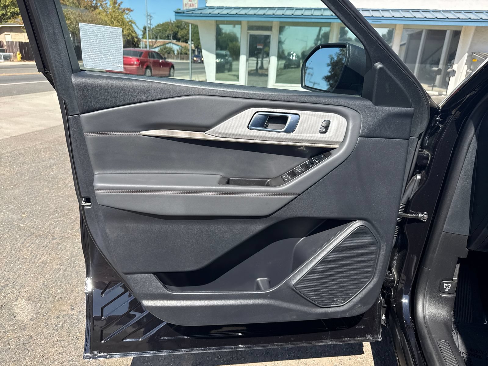 Certified 2026 Ford Explorer Active RWD image 10