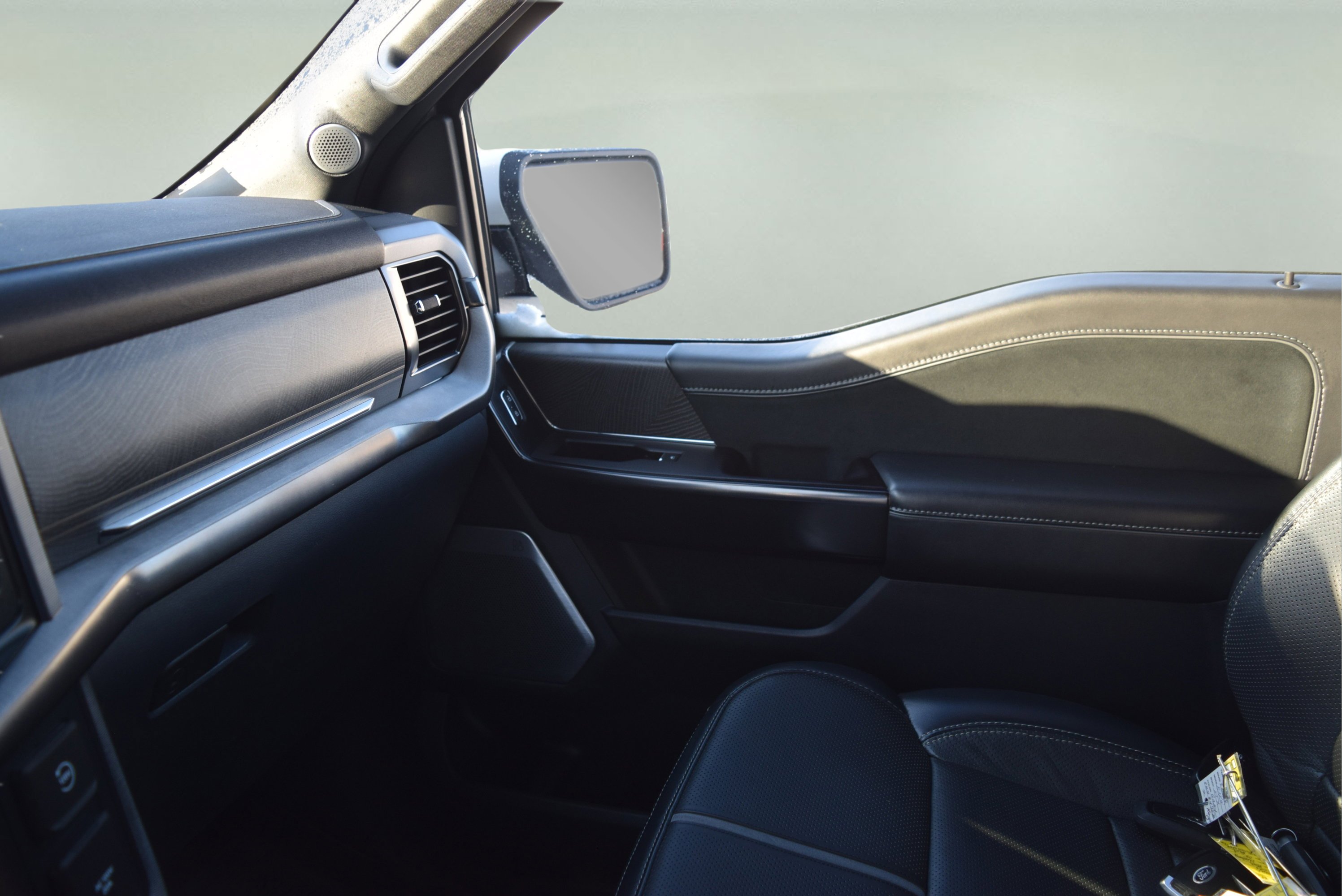 Certified 2022 Ford F150 Platinum w/ Equipment Group 701A High image 19