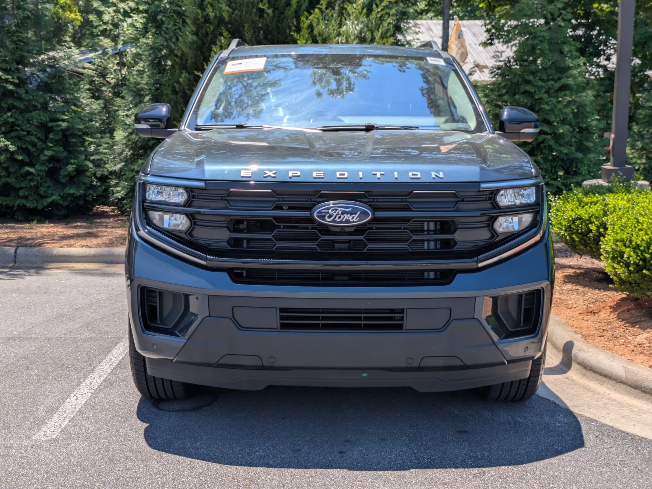 Certified 2025 Ford Expedition Active RWD image 7
