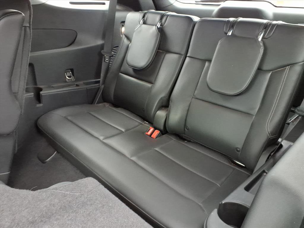 Certified 2022 Ford Explorer XLT w/ Equipment Group 202A image 11