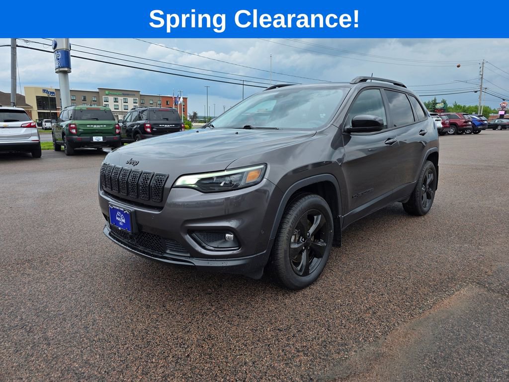 Used 2023 Jeep Cherokee Altitude Lux AWD/4WD image 3