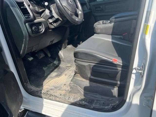 Used 2022 RAM 2500 Tradesman w/ Chrome Appearance Group AWD/4WD image 14
