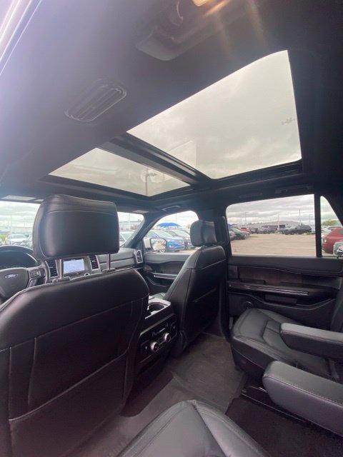 Certified 2019 Ford Expedition Limited w/ Equipment Group 302A AWD/4WD image 10