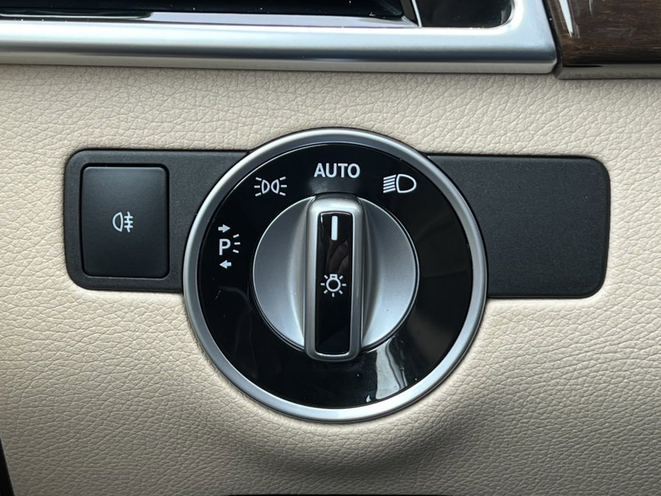 Used 2017 Mercedes-Benz GLE 350 4MATIC image 17