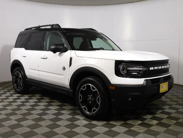 Certified 2025 Ford Bronco Sport Outer Banks w/ Outer Banks Tech Package+ image 6