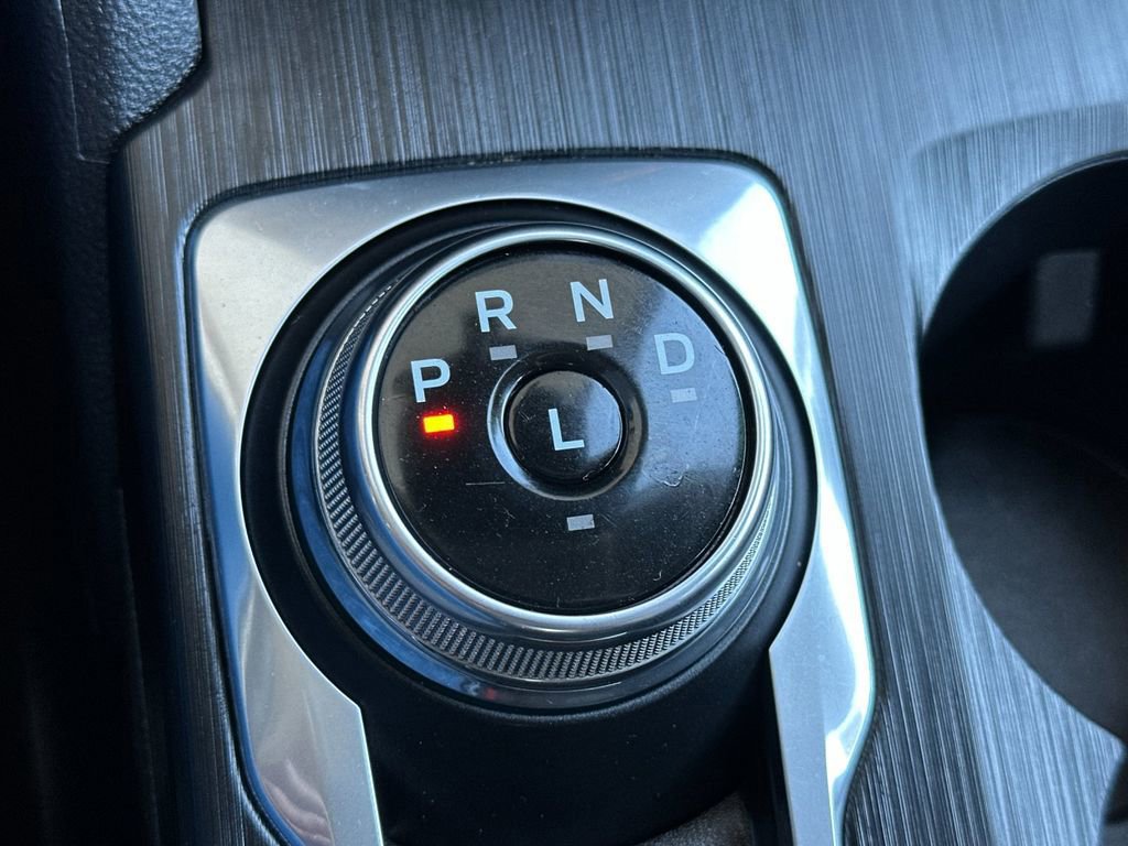 Certified 2022 Ford Escape SE w/ SE Sport Appearance Package image 21