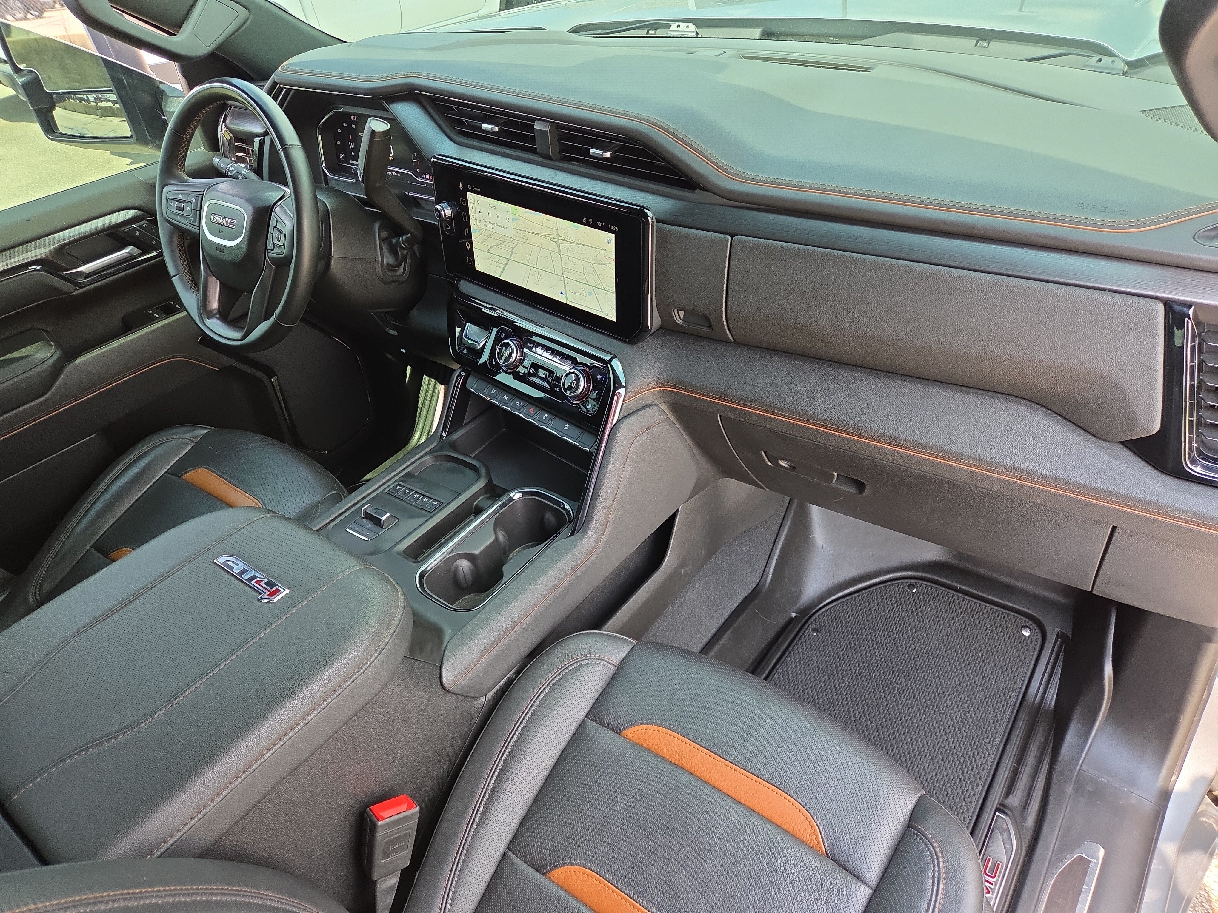 Used 2025 GMC Sierra 2500 AT4 w/ Technology Package AWD/4WD image 16