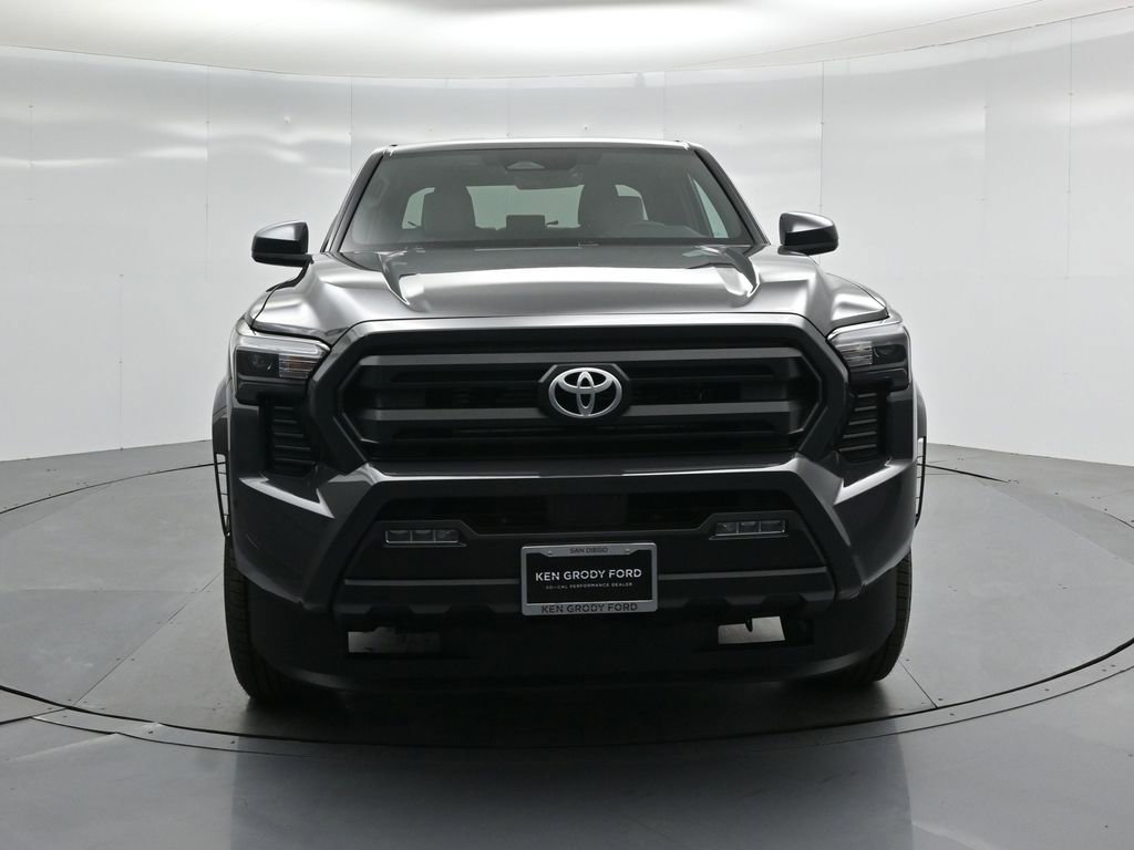 Used 2025 Toyota Tacoma SR5 image 19