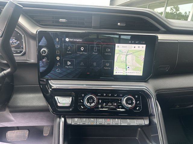 Used 2024 GMC Sierra 2500 Denali w/ Technology Package AWD/4WD image 16