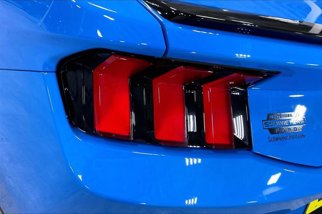 Certified 2025 Ford Mustang Premium image 27
