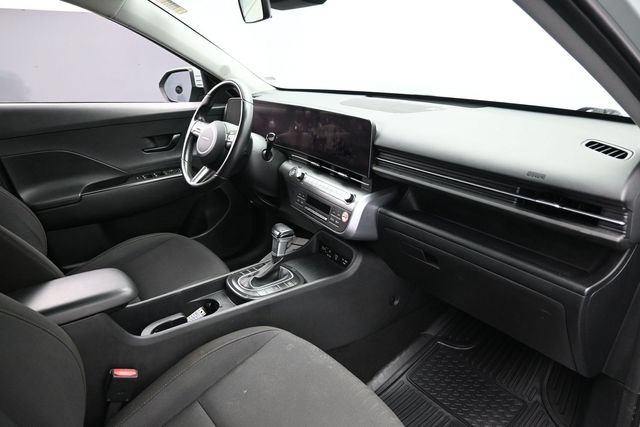 Used 2024 Hyundai Kona SEL FWD image 30