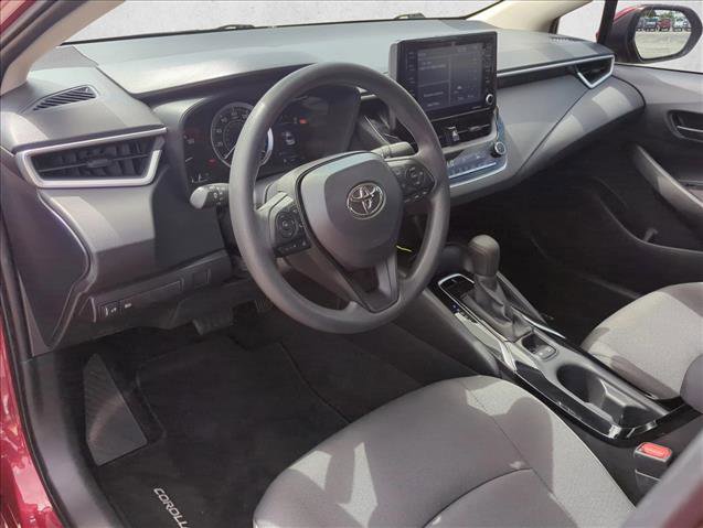 Used 2022 Toyota Corolla LE FWD image 7