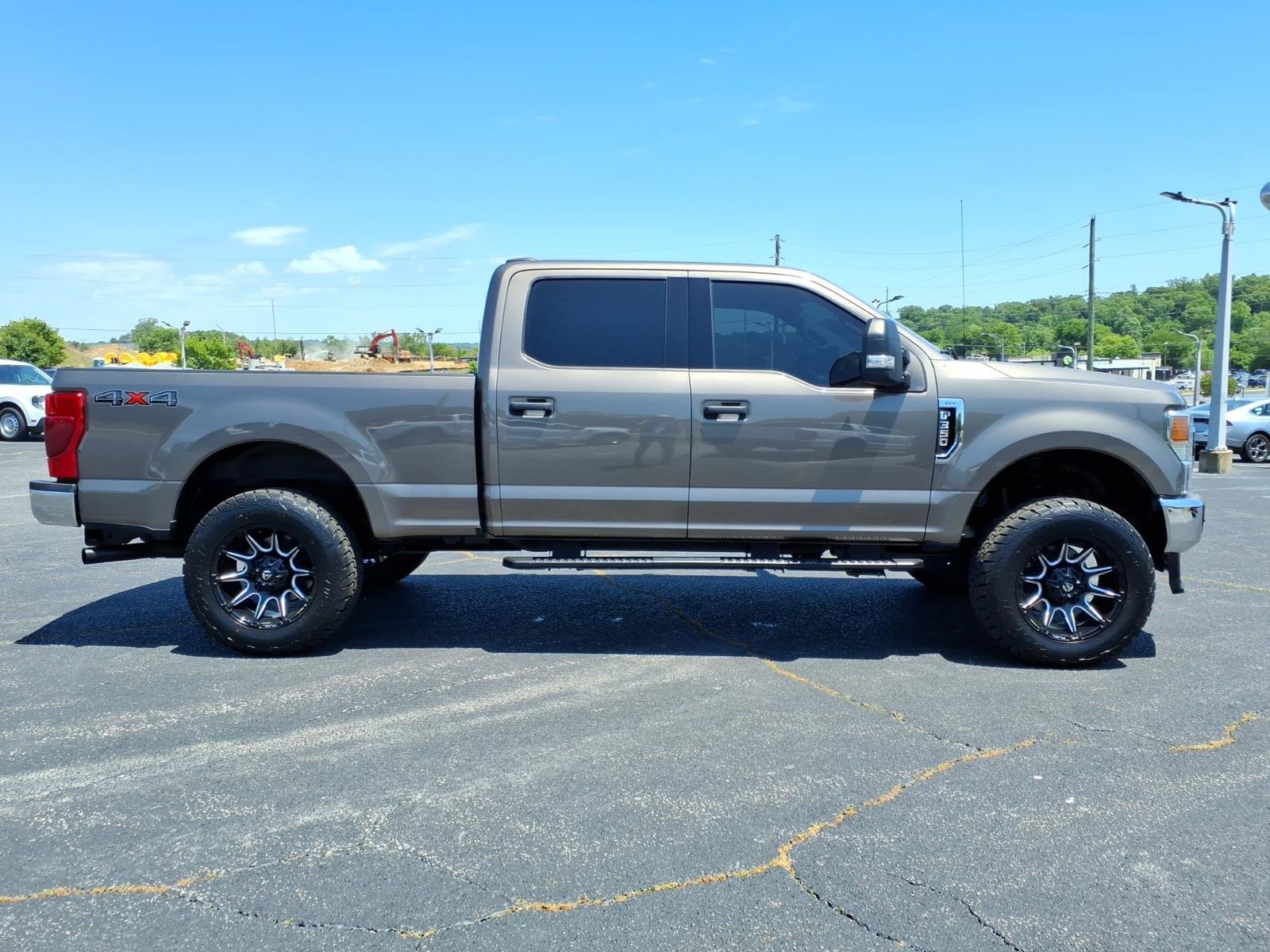 Certified 2022 Ford F350 XLT w/ XLT Value Package AWD/4WD image 9