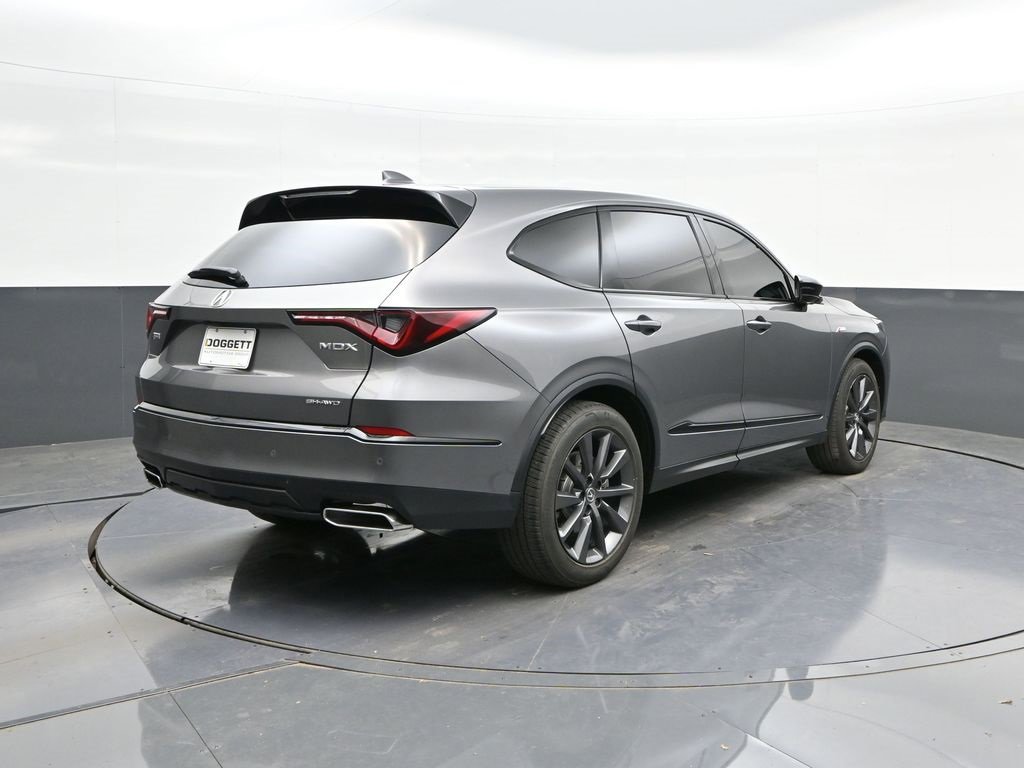 Used 2025 Acura MDX A-Spec image 11