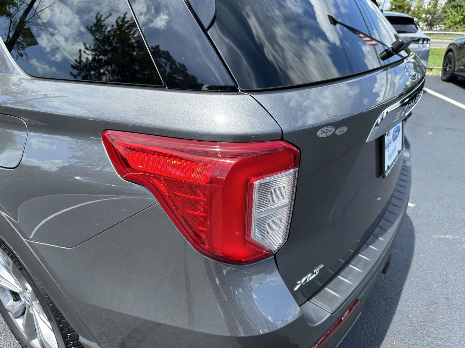 Certified 2023 Ford Explorer XLT w/ Equipment Group 202A AWD/4WD image 10