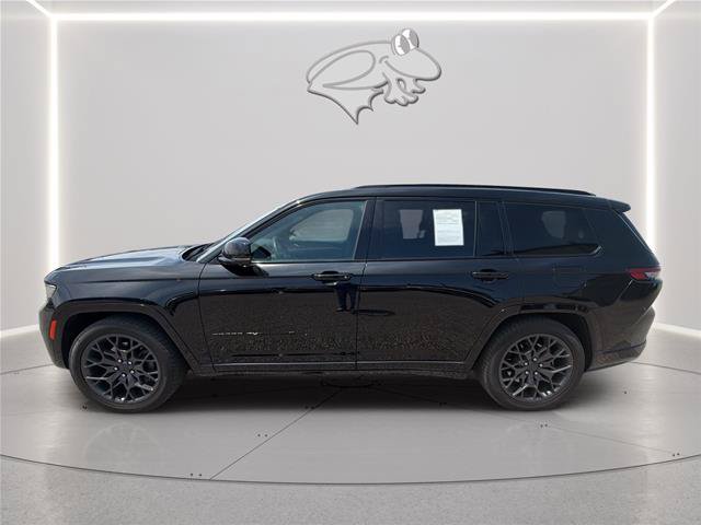 Used 2023 Jeep Grand Cherokee L Summit w/ Advanced Protech Group IV AWD/4WD image 2