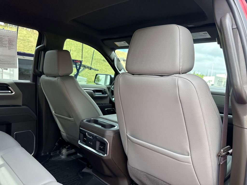 Used 2026 Chevrolet Silverado 1500 LTZ w/ LTZ Convenience Package II AWD/4WD image 27