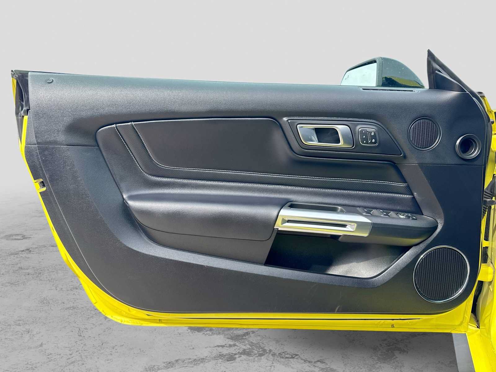 Certified 2021 Ford Mustang GT Premium RWD image 29
