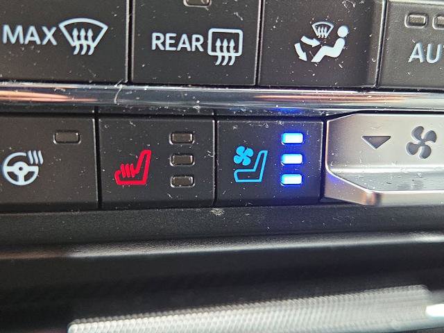 Certified 2022 Ford F150 Limited AWD/4WD image 16