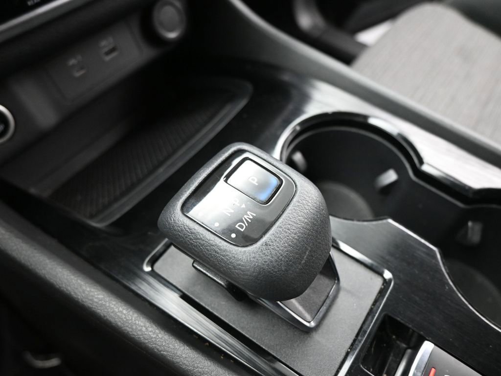 Used 2021 Nissan Rogue SV image 43