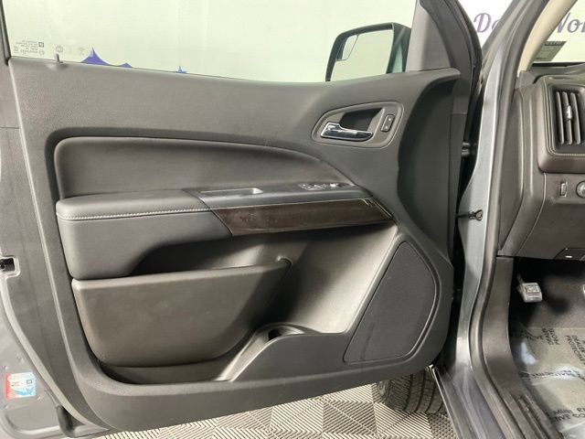 Used 2022 GMC Canyon Elevation image 12