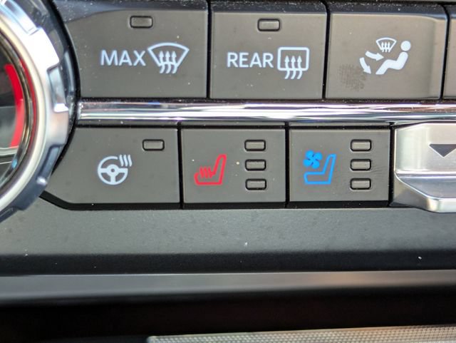 Certified 2024 Ford F350 King Ranch AWD/4WD image 23