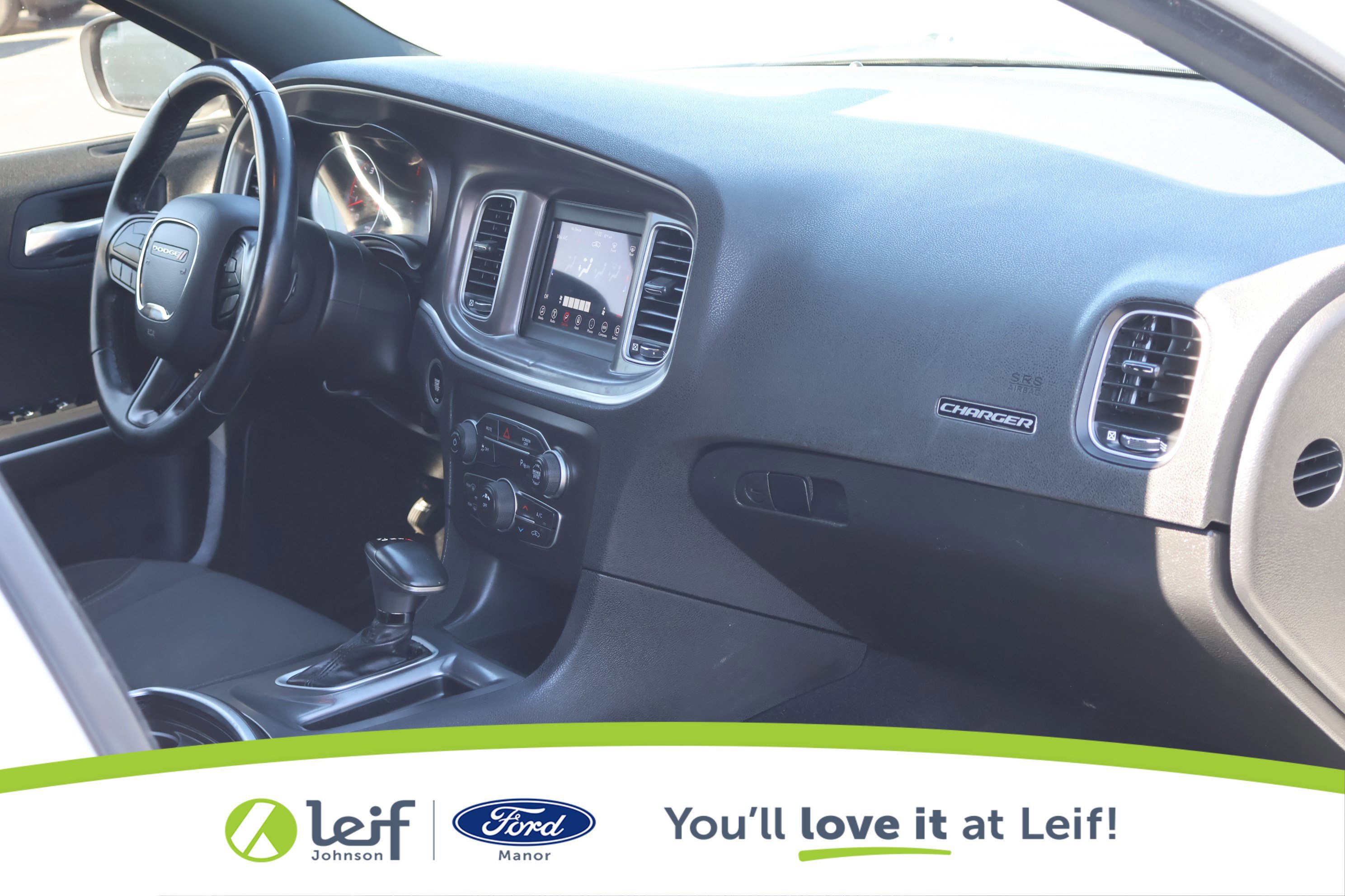 Used 2021 Dodge Charger SXT image 33