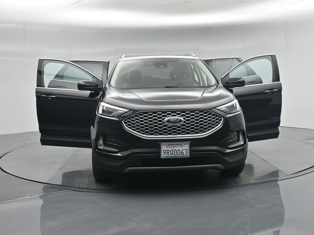 Certified 2024 Ford Edge SEL w/ Convenience Package AWD/4WD image 35
