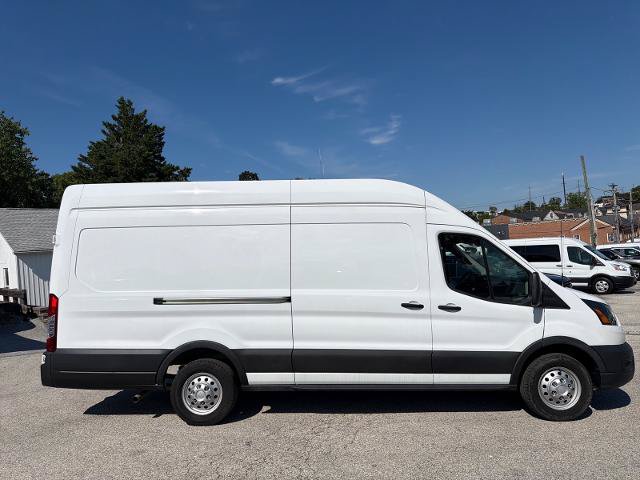 Certified 2023 Ford Transit 350 148 High Roof Extended AWD w/ Load Area Protection Package image 4
