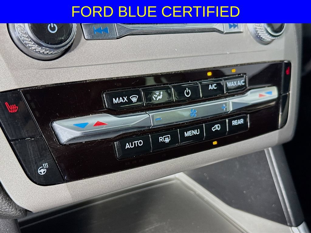 Certified 2023 Ford Explorer XLT w/ Equipment Group 202A RWD image 19