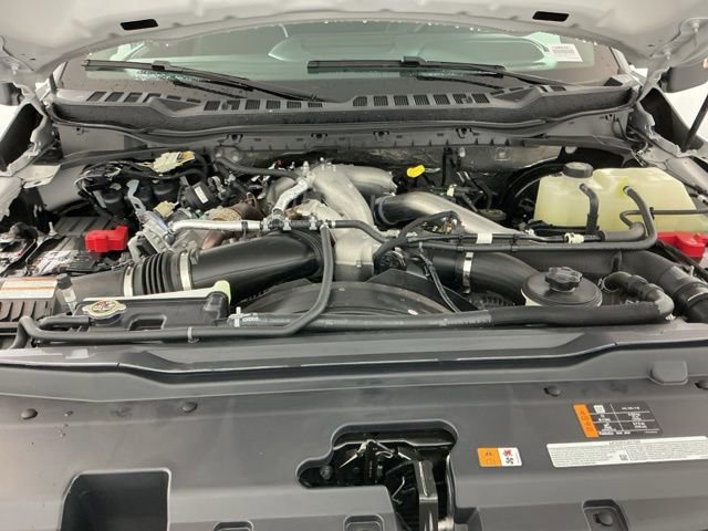 Certified 2025 Ford F350 Lariat w/ Black Appearance Package image 32