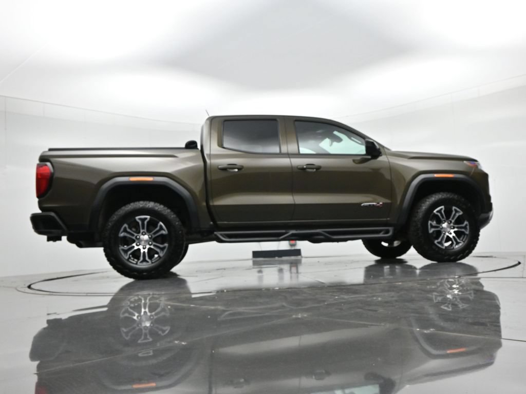 Used 2024 GMC Canyon AT4 w/ Canyon Safety Plus Package AWD/4WD image 23