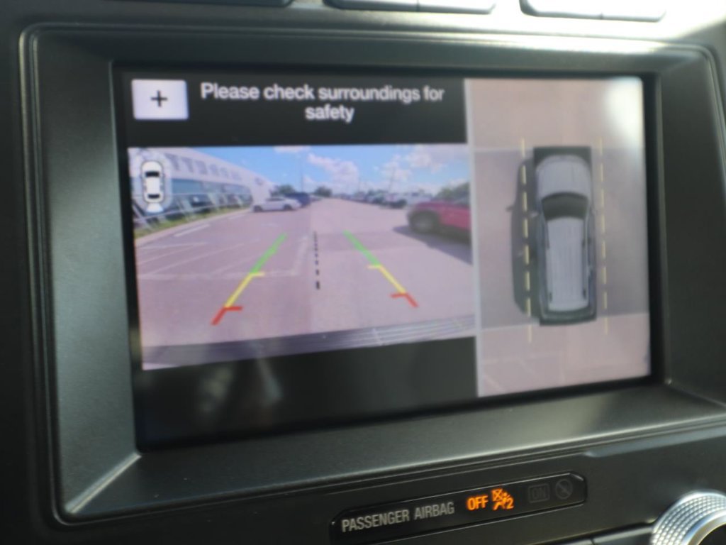 Certified 2019 Ford Expedition Platinum RWD image 6