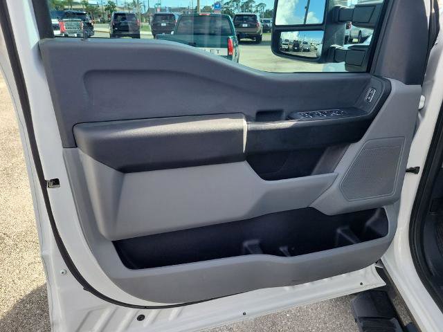 Certified 2024 Ford F250 XL w/ XL Chrome Package AWD/4WD image 18