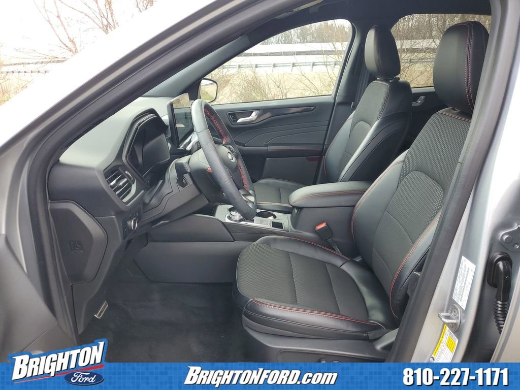 Certified 2024 Ford Escape ST-Line w/ Tech Pack #1 image 10