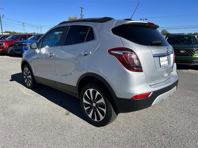 Used 2022 Buick Encore Preferred w/ Safety Package image 6