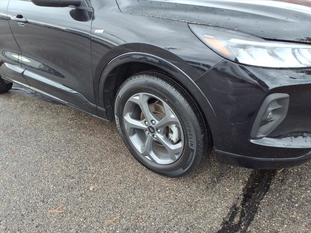Certified 2023 Ford Escape ST-Line Select image 8