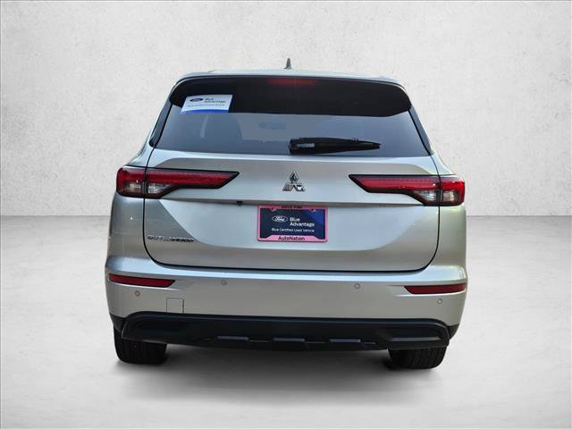 Used 2022 Mitsubishi Outlander ES FWD image 6