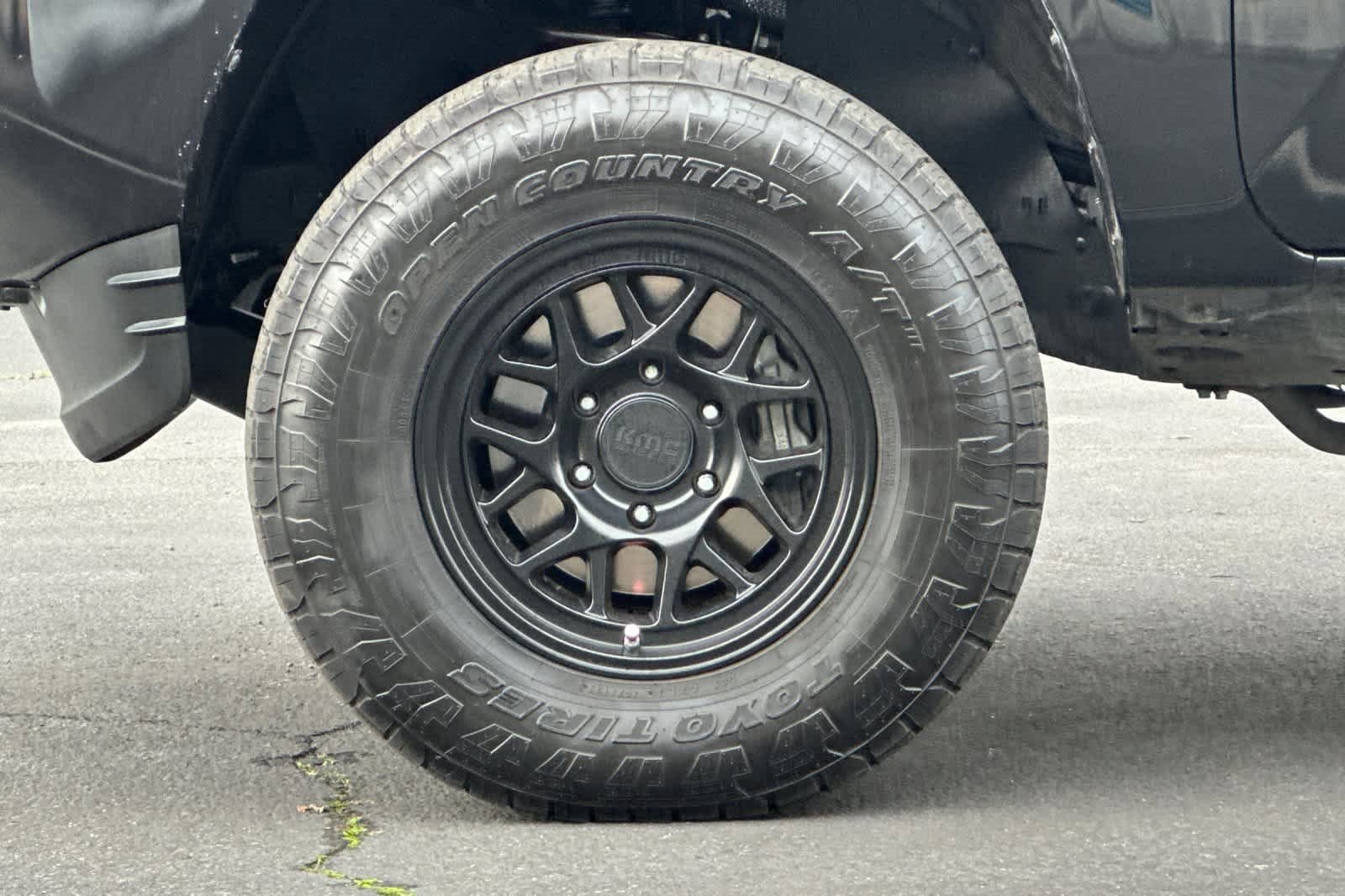 Used 2022 Toyota Tacoma SR image 24