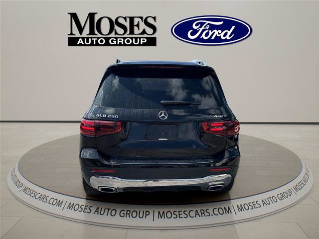 Used 2025 Mercedes-Benz GLB 250 4MATIC image 6