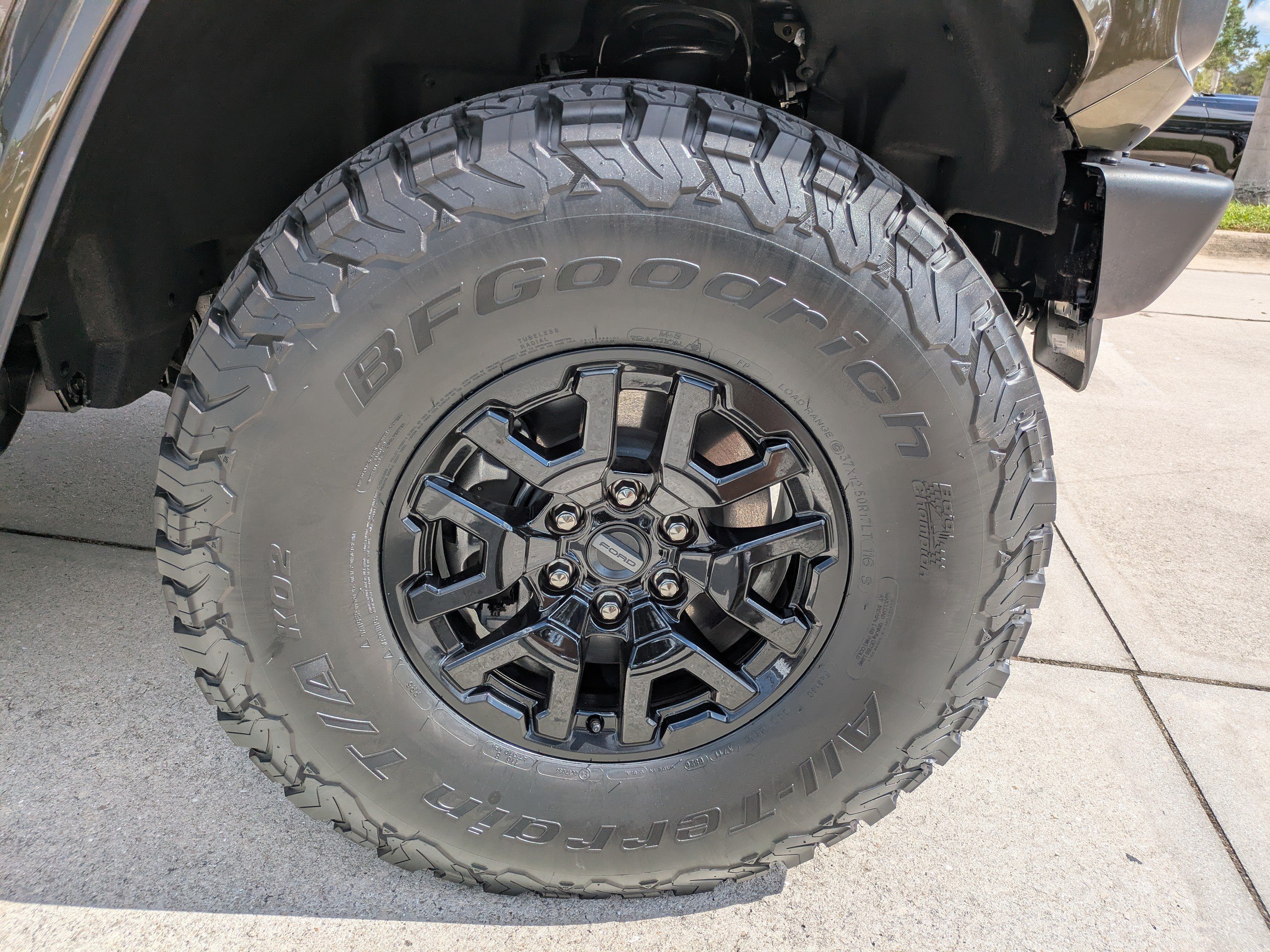 Certified 2026 Ford Bronco Raptor AWD/4WD image 11
