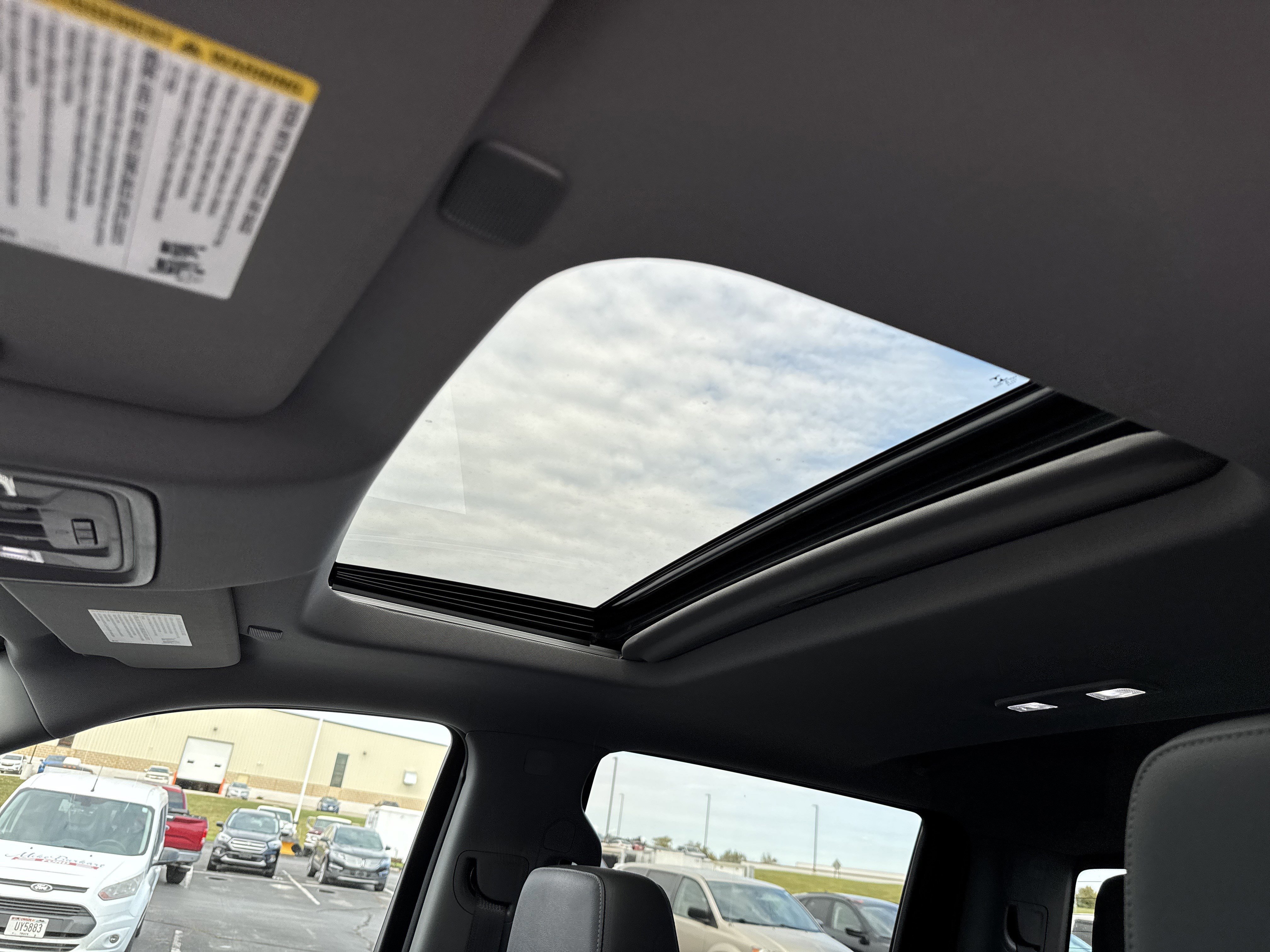 Used 2019 GMC Sierra 1500 SLT w/ SLT Premium Package image 64