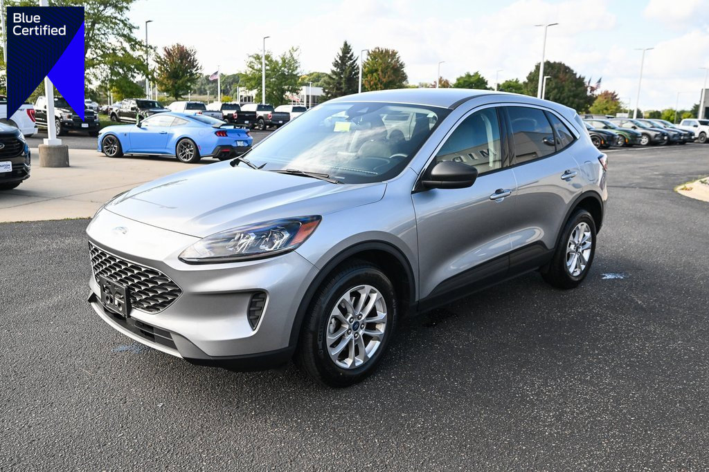Certified 2022 Ford Escape SE